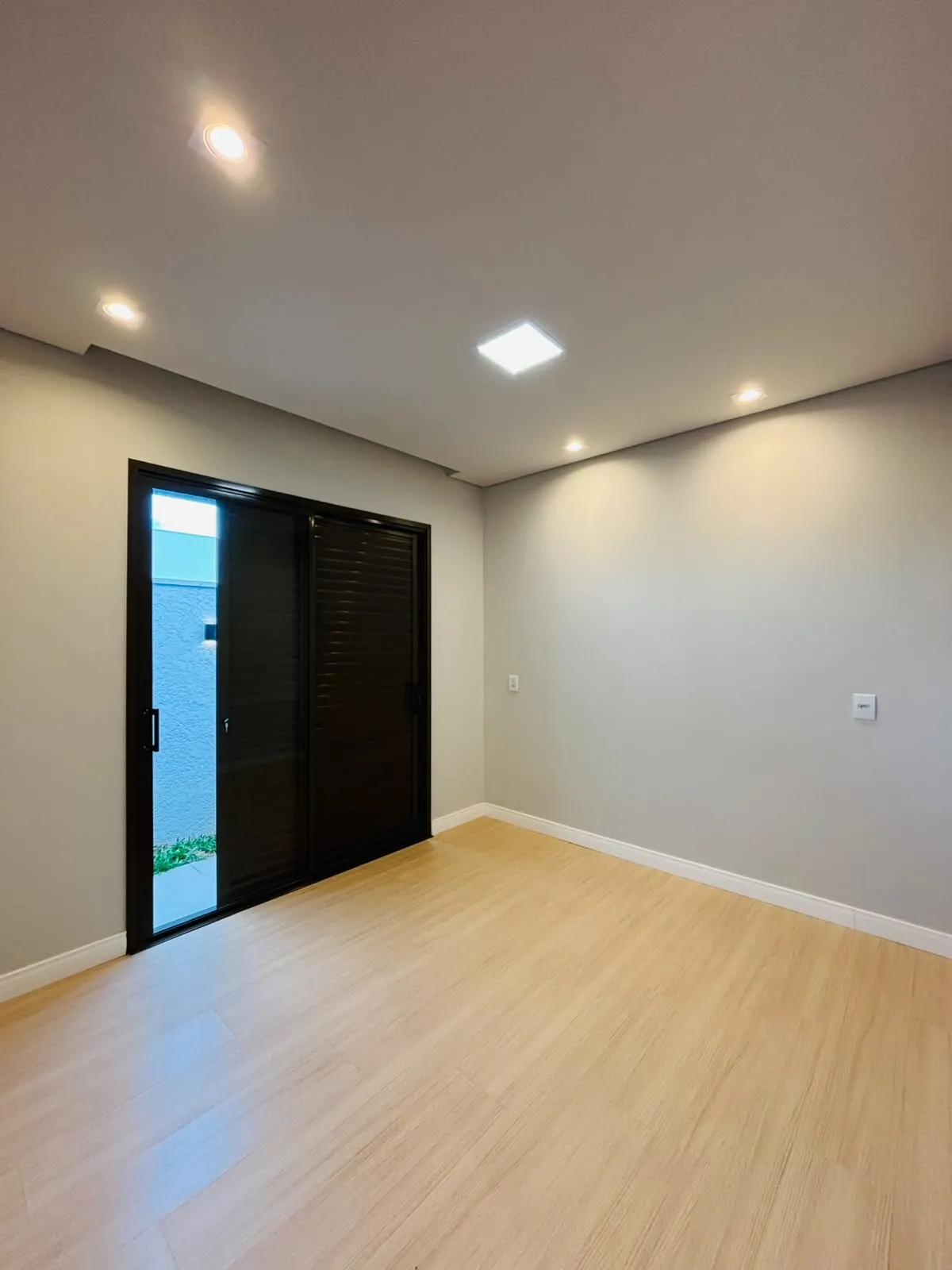 Casa à venda na Cidade dos Lagos