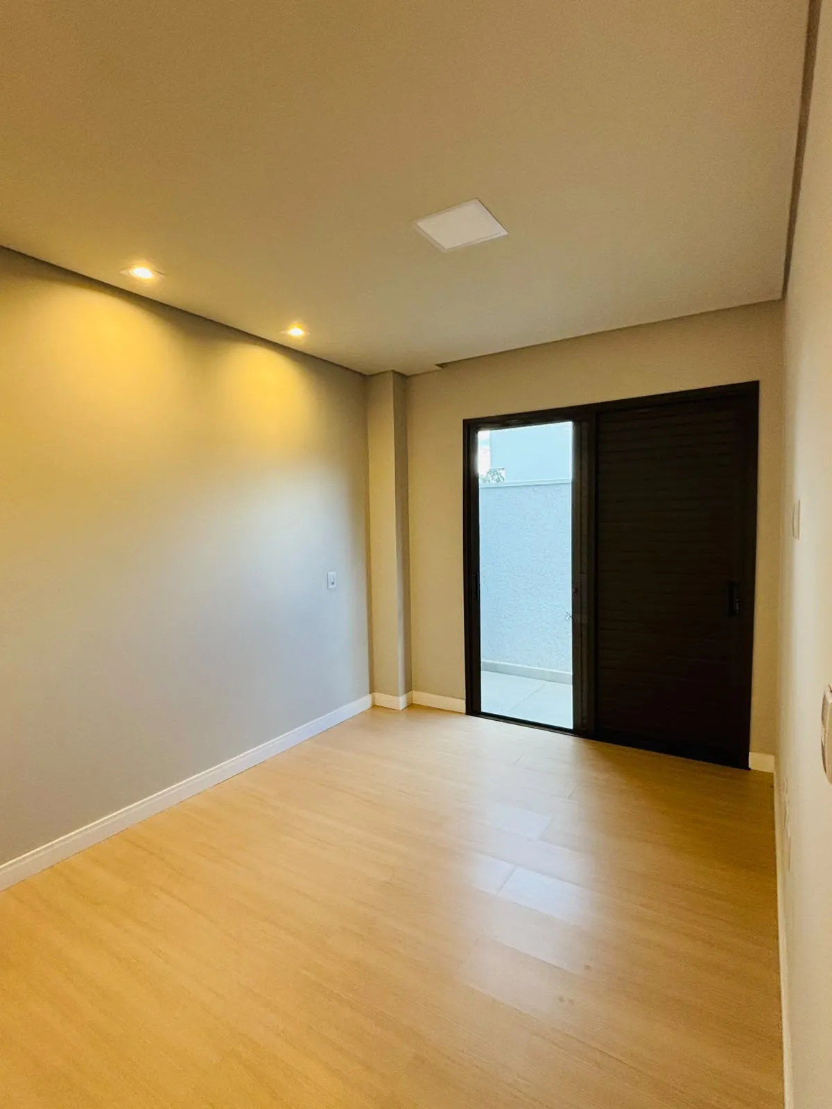 Casa à venda na Cidade dos Lagos