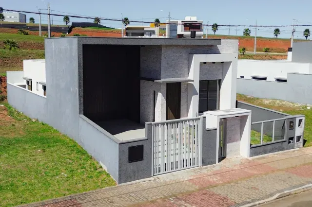 Casa à venda na Cidade dos Lagos
