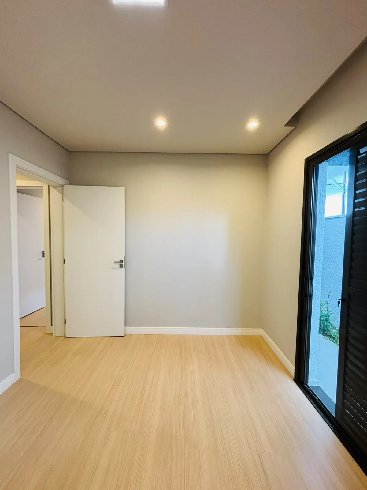 Casa à venda na Cidade dos Lagos