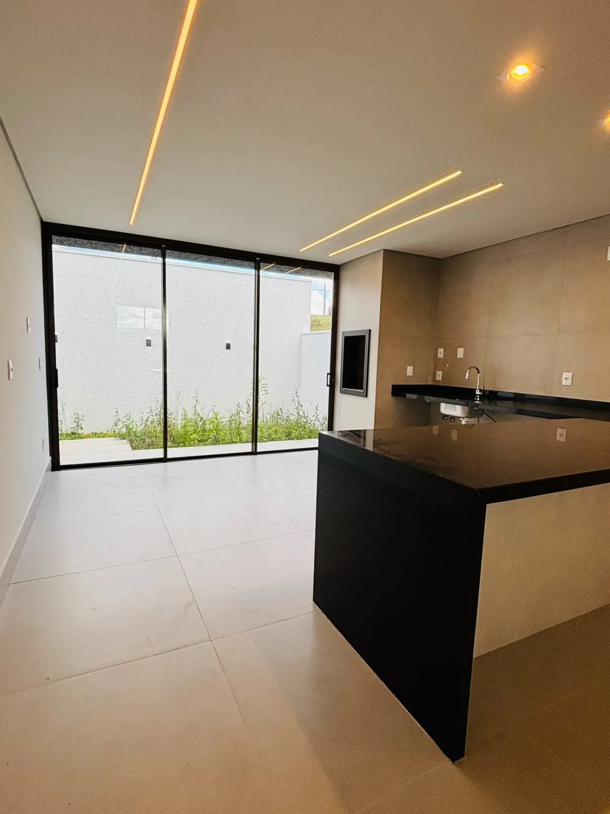 Casa à venda na Cidade dos Lagos