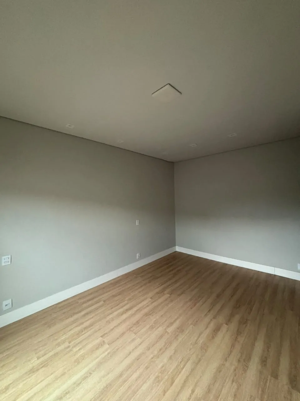 Casa à venda na Cidade dos Lagos