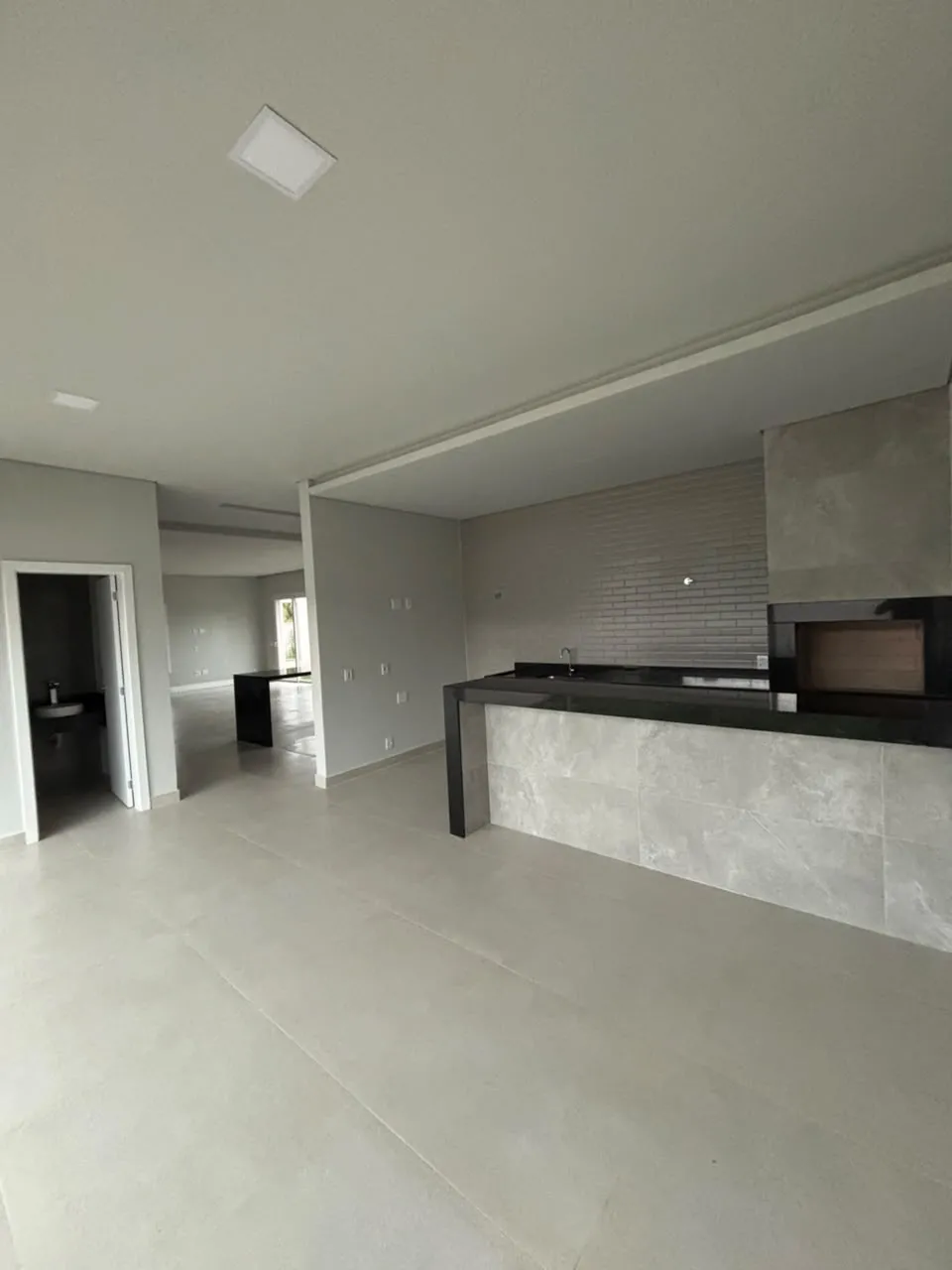 Casa à venda na Cidade dos Lagos