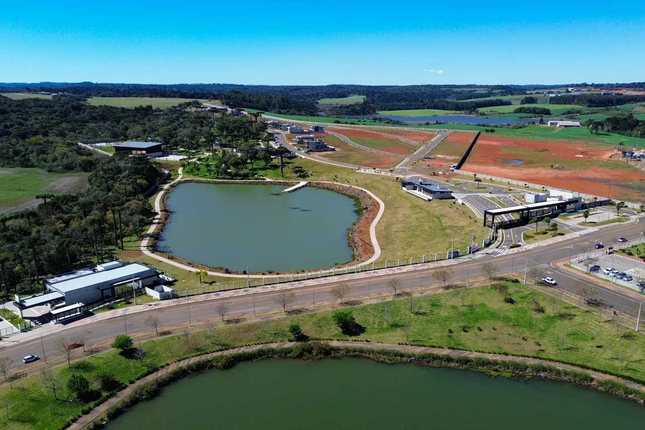Terrenos à venda no Condomínio Reserva dos Lagos